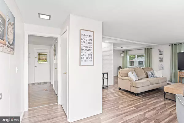 Manheim, PA 17545,25 RIDGEWOOD MNR