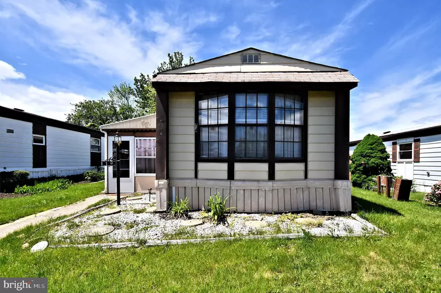 109 WINDING BROOK RUN, North Wales, PA 19454