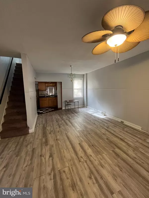 Philadelphia, PA 19140,3639 N DARIEN ST