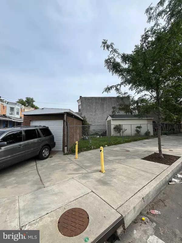 Philadelphia, PA 19140,3639 N DARIEN ST