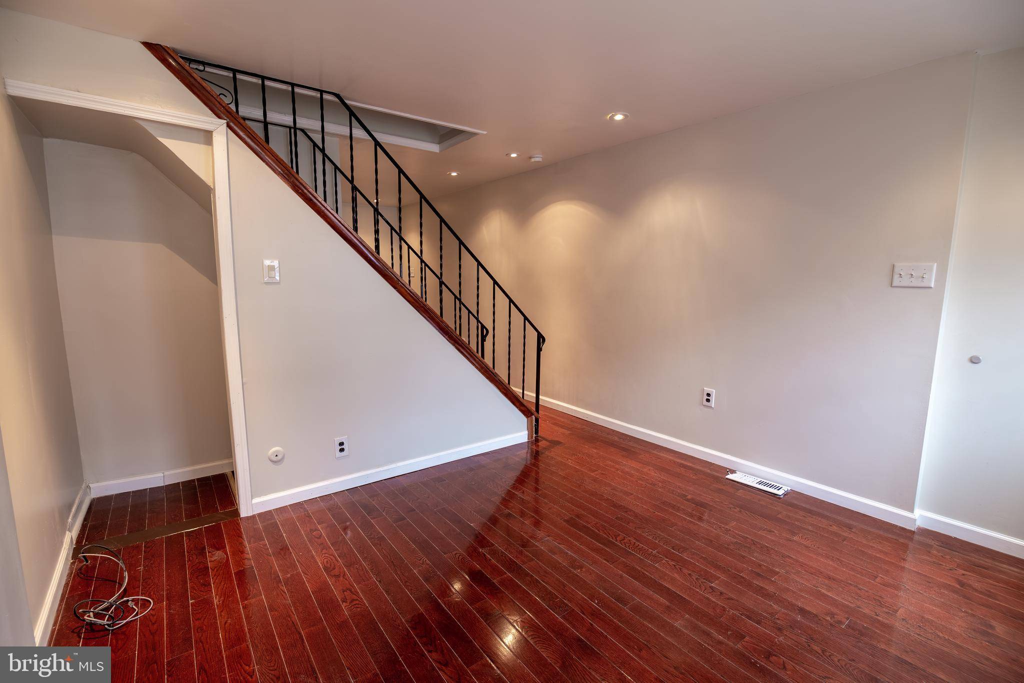 Philadelphia, PA 19148,166 SIGEL ST