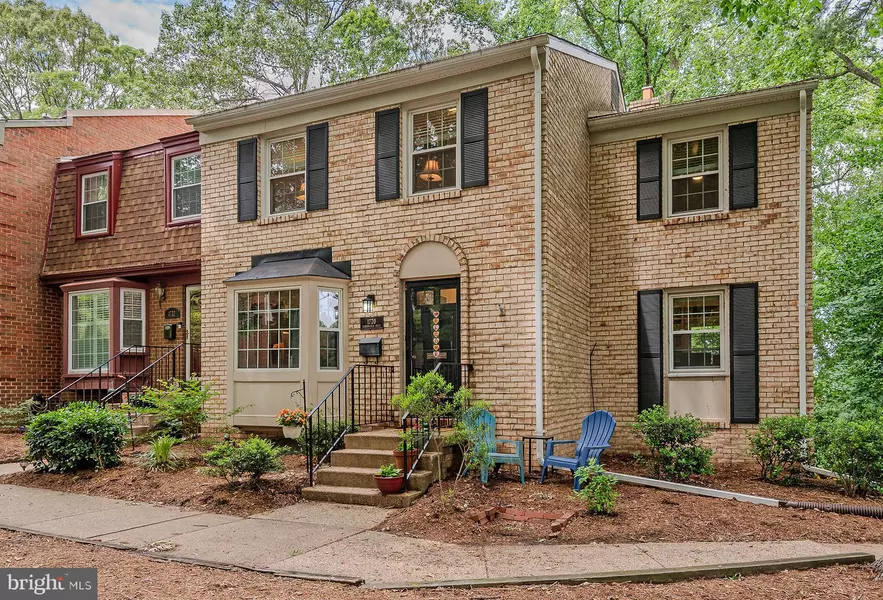 1720 ALBERMARLE DR #24, Crofton, MD 21114