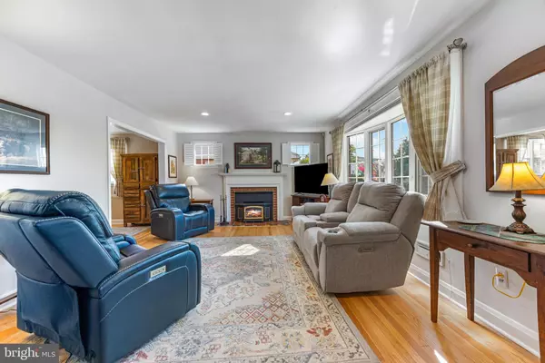 Lutherville Timonium, MD 21093,11 THORNHILL RD