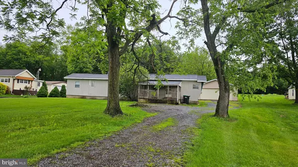 Chambersburg, PA 17202,922 CLAY HILL ROAD