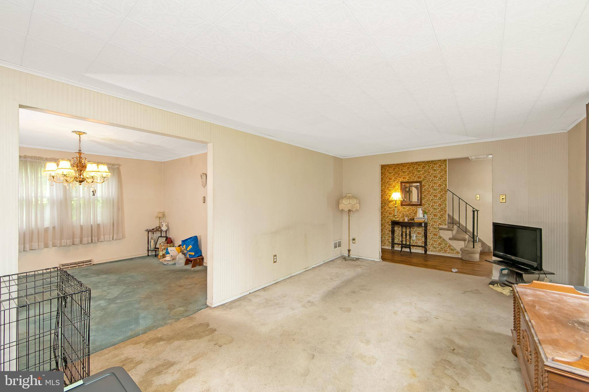 Cinnaminson, NJ 08077,2417 ST CHARLES PL