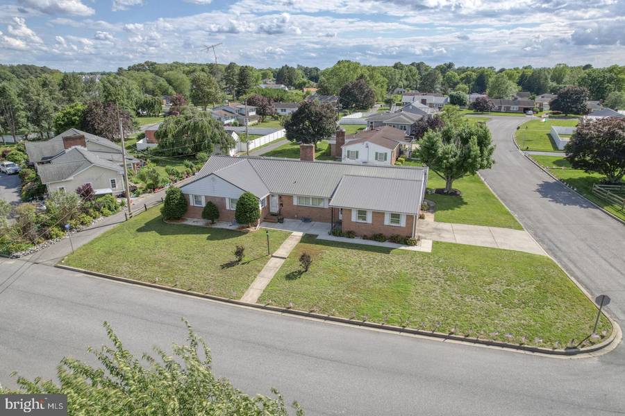 333 S SCHOOL LN, Smyrna, DE 19977