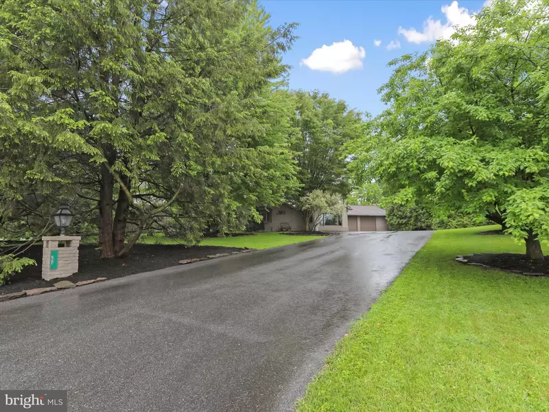 57 LINOAK ROAD, Chambersburg, PA 17202