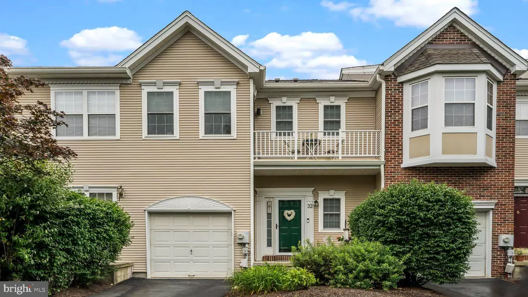 32 TANKARD LN, Washington Crossing, PA 18977
