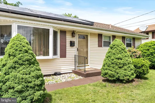 Burlington, NJ 08016,11 LANGDON RD