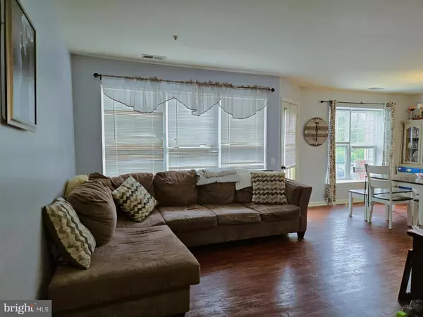 Mantua, NJ 08051,1106 CRESTMONT DR