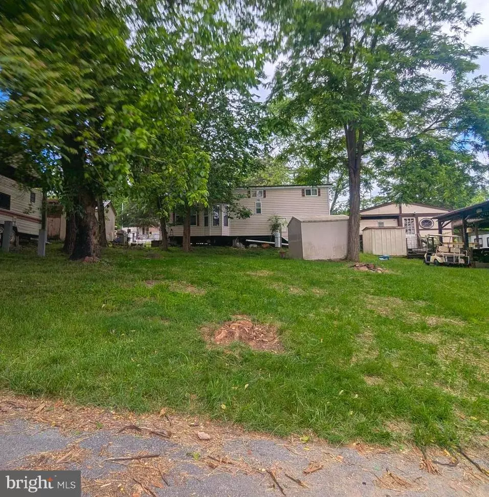 Falling Waters, WV 25419,BLOCK 10 LOT 2 DEADWOOD DRIVE