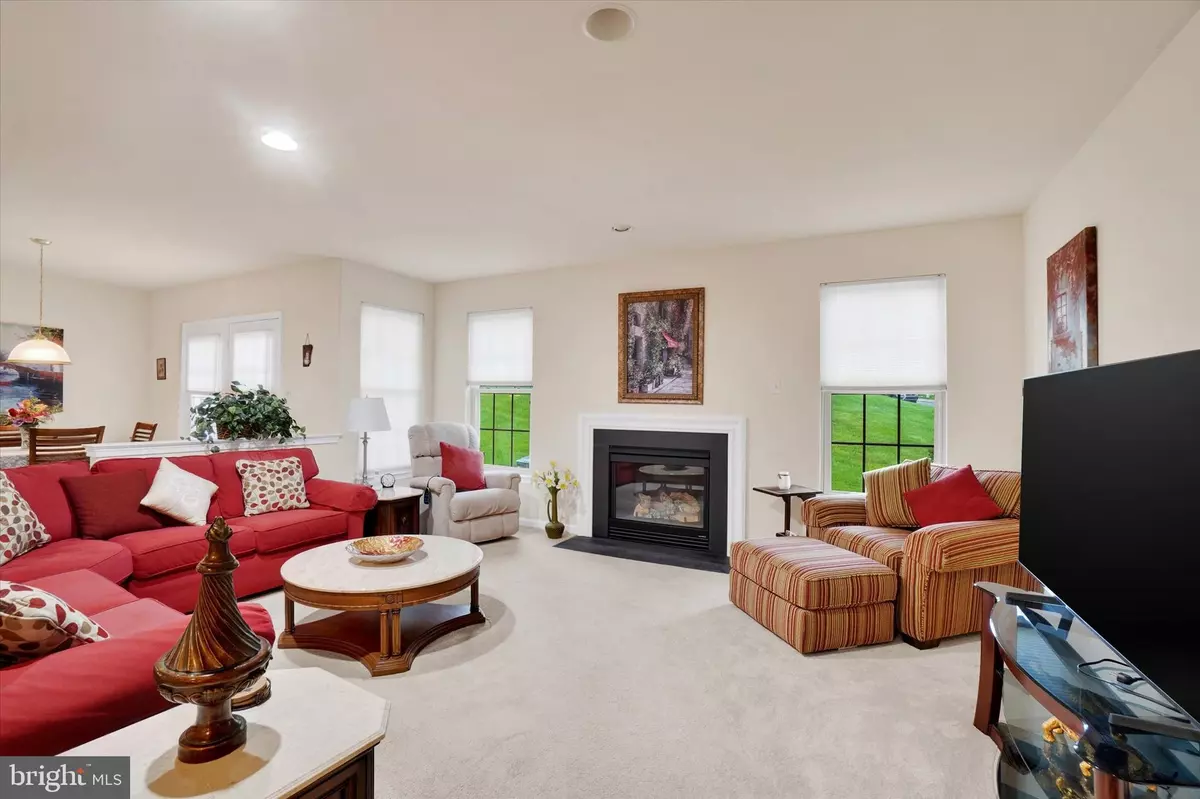Lancaster, PA 17602,4 HARDY CT