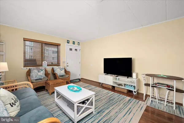 Ocean City, MD 21842,13 60TH ST #201