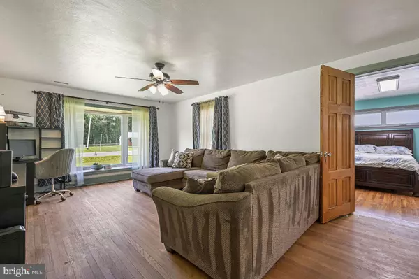 Felton, DE 19943,1224 BARNEY JENKINS RD