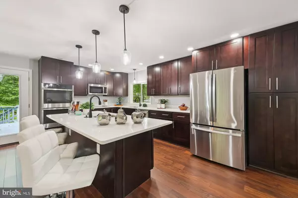 Bowie, MD 20715,16401 CAMBRIDGE CT