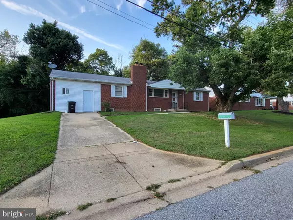 5900 ARBROATH DR, Clinton, MD 20735