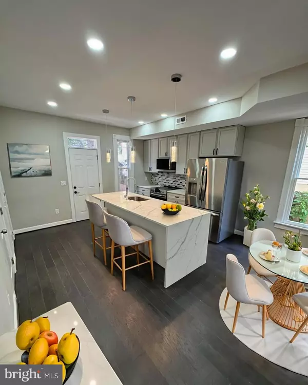 1358 VALLEY PL SE, Washington, DC 20020