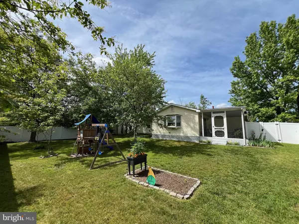 Waldorf, MD 20602,201 BARKSDALE AVE
