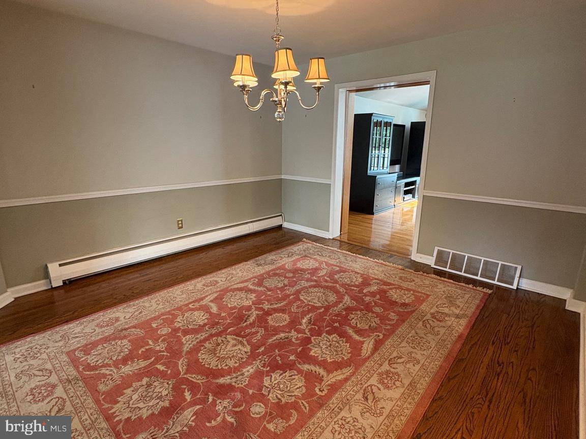 Drexel Hill, PA 19026,637 CHILDS AVE