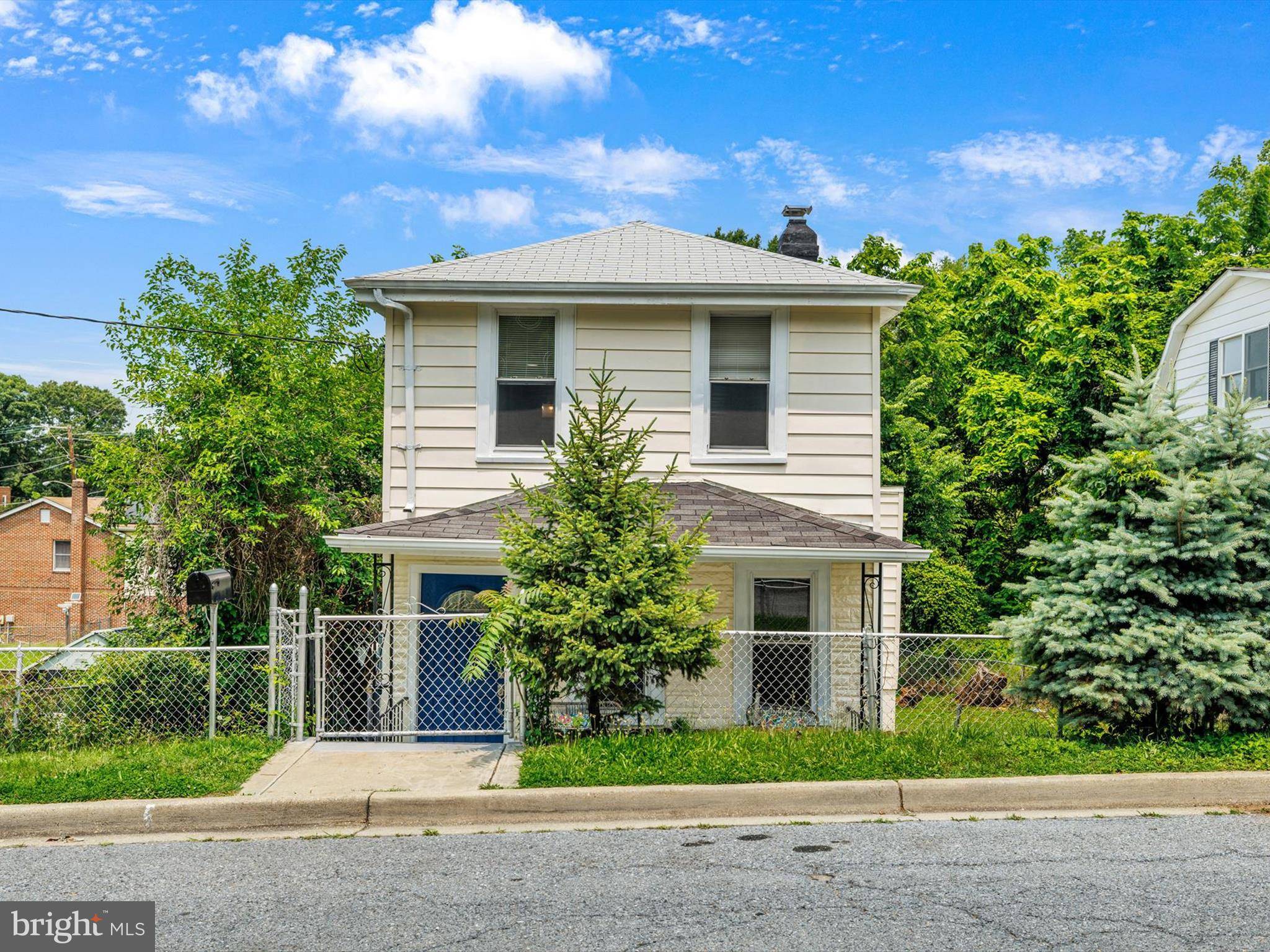 6202 K ST, Capitol Heights, MD 20743