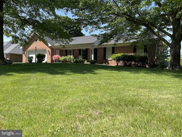 Manheim, PA 17545,678 N STRICKLER RD