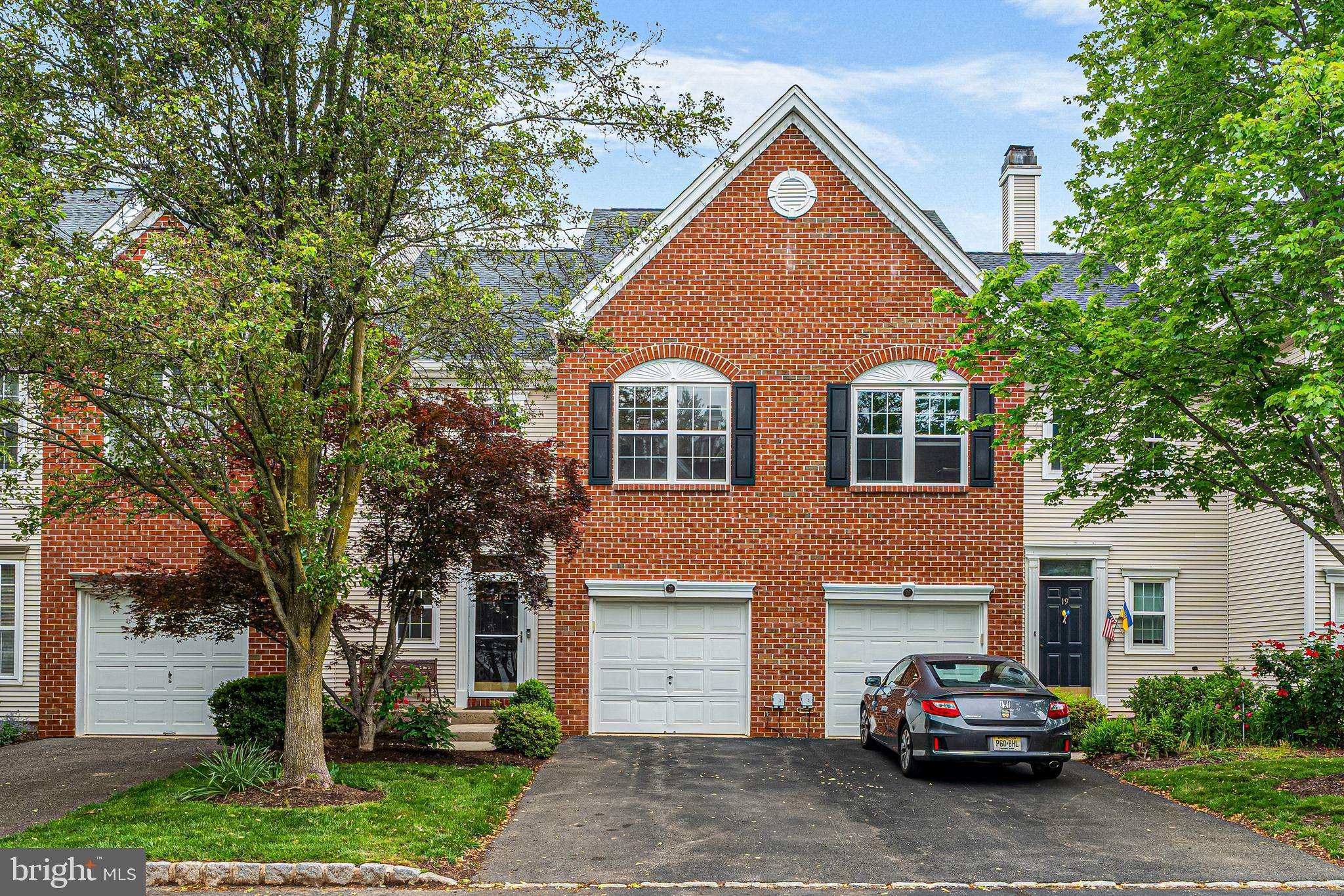 21 LEE CT, Plainsboro, NJ 08536