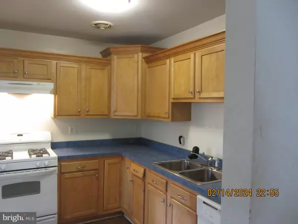 Hyattsville, MD 20785,7801 GREENLEAF RD