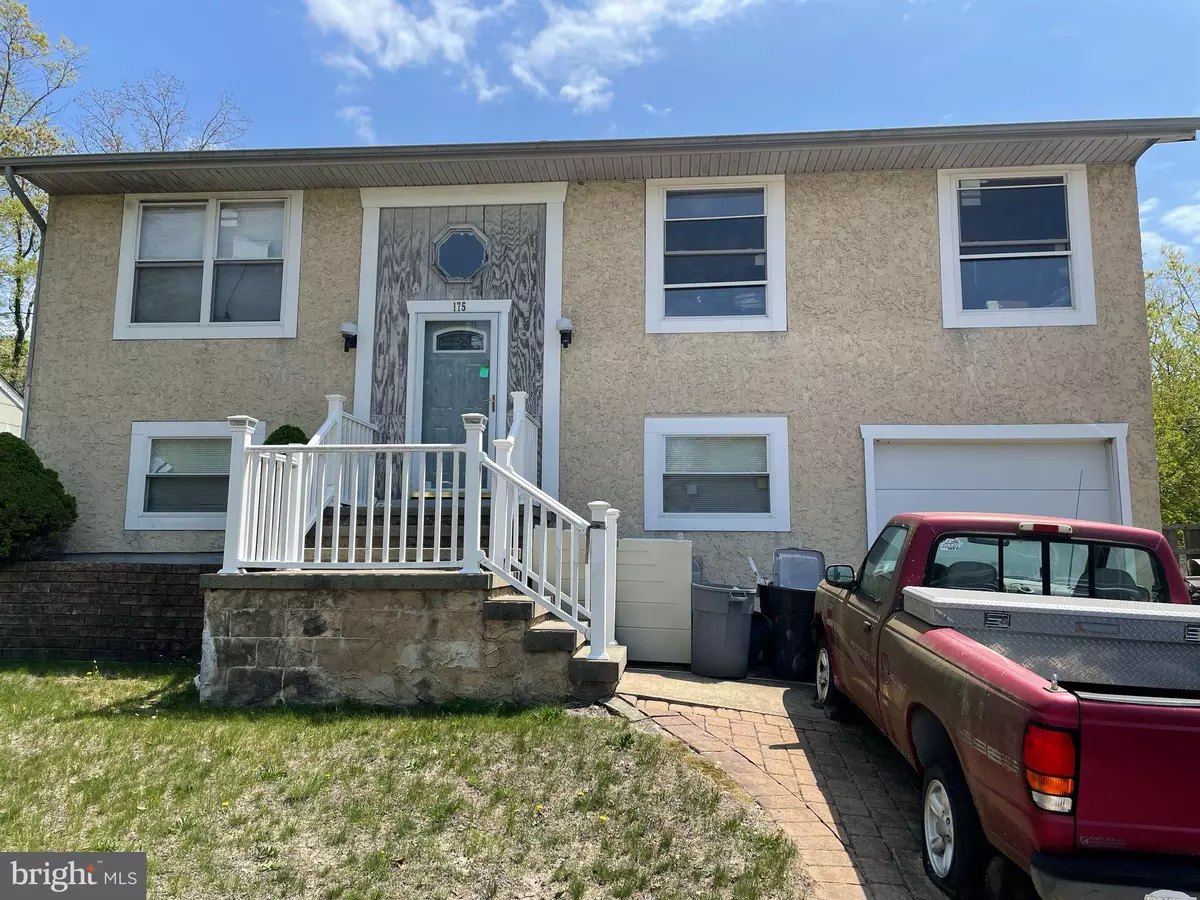 Barnegat, NJ 08005,175 VILLAGE DR