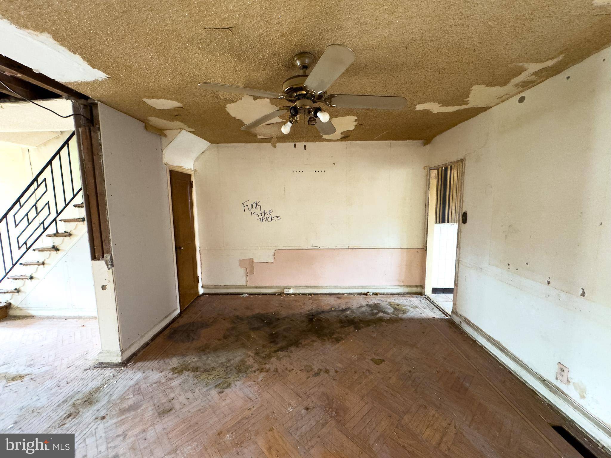 Philadelphia, PA 19138,2244 E WASHINGTON LN