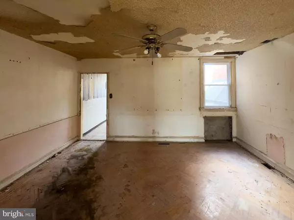Philadelphia, PA 19138,2244 E WASHINGTON LN