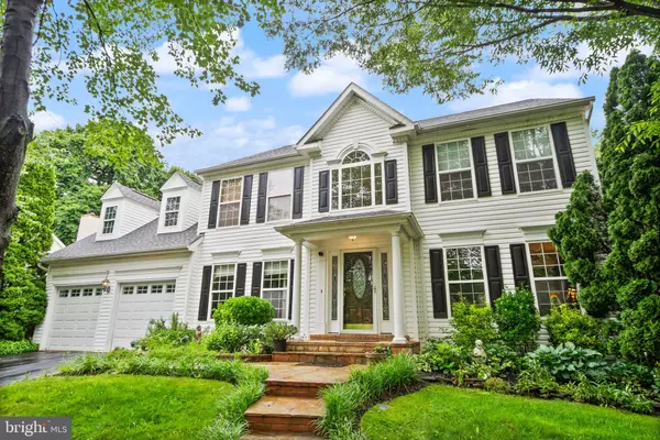 316 OAKCREST MANOR DR NE, Leesburg, VA 20176
