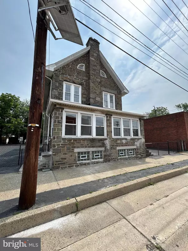 Gloucester City, NJ 08030,825 JERSEY AVE