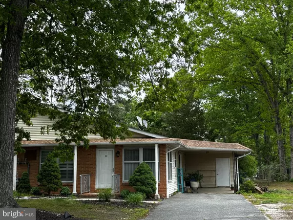 43-A MAGNOLIA RD, Manahawkin, NJ 08050