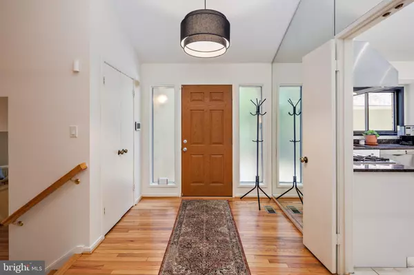 Bethesda, MD 20817,6921 CARLYNN CT