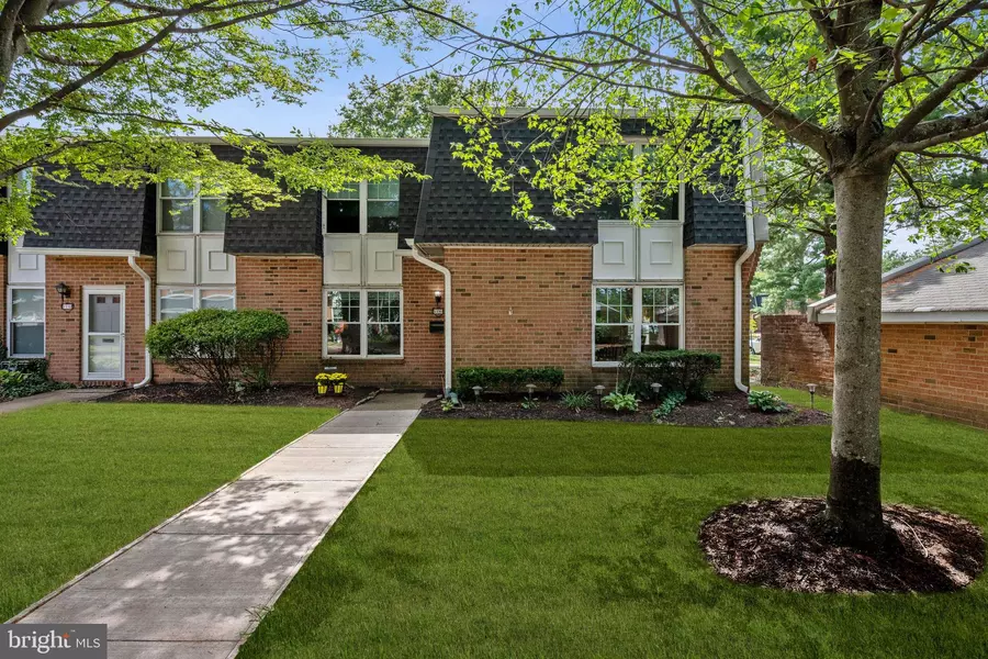 1130 HARBOUR DR #1130, Palmyra, NJ 08065