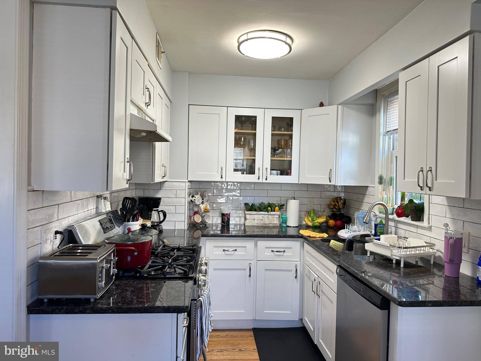 Philadelphia, PA 19111,7423 SHISLER ST