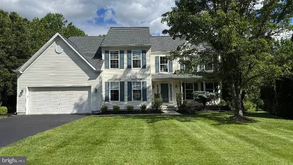9 WHIRLAWAY DR, Bear, DE 19701