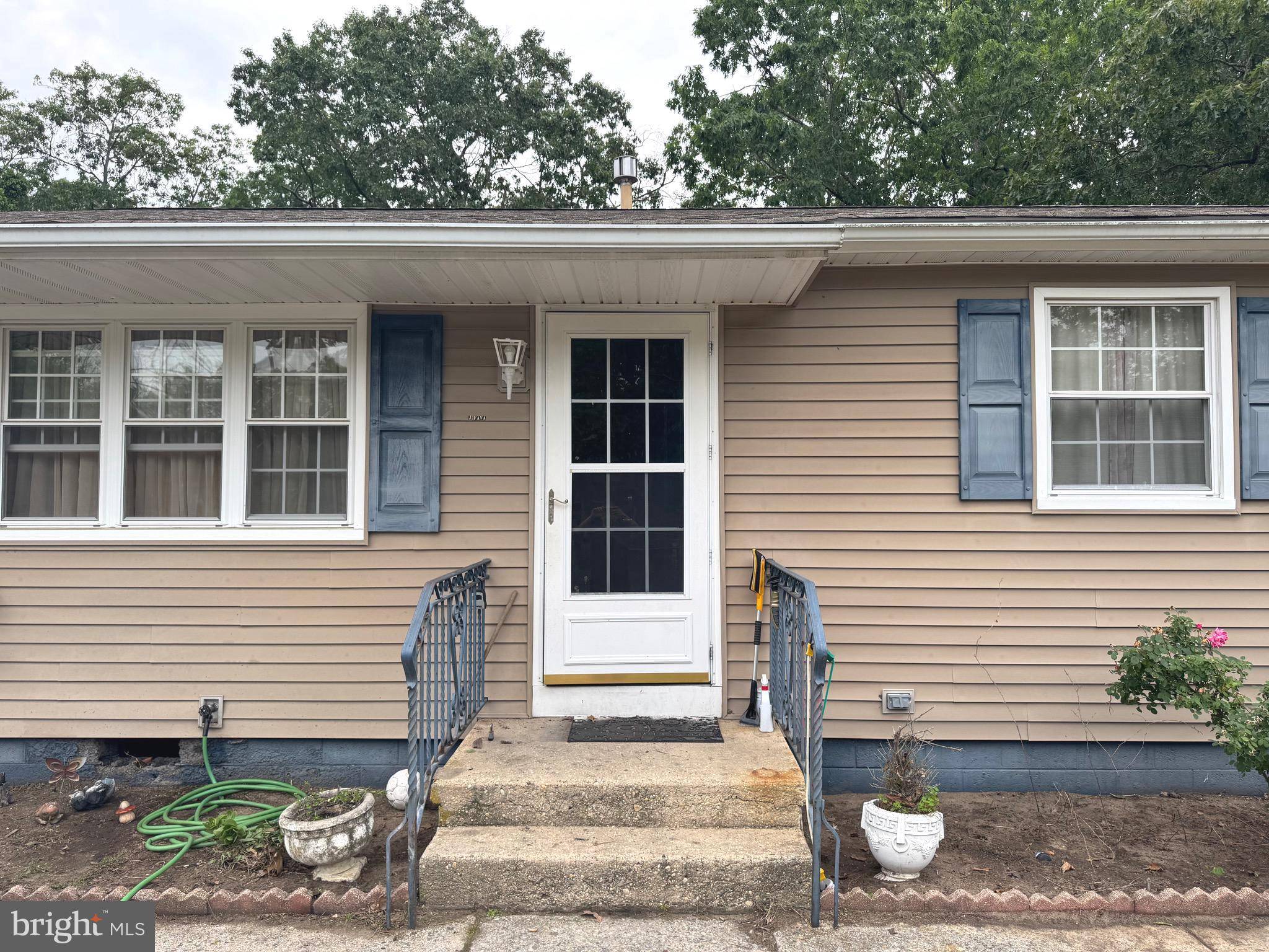301 COLIN LN, Williamstown, NJ 08094