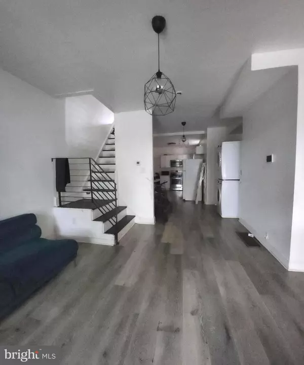 Philadelphia, PA 19143,5619 MONTROSE ST
