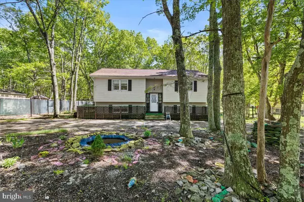 Bushkill, PA 18324,1121 STEELE CIRCLE