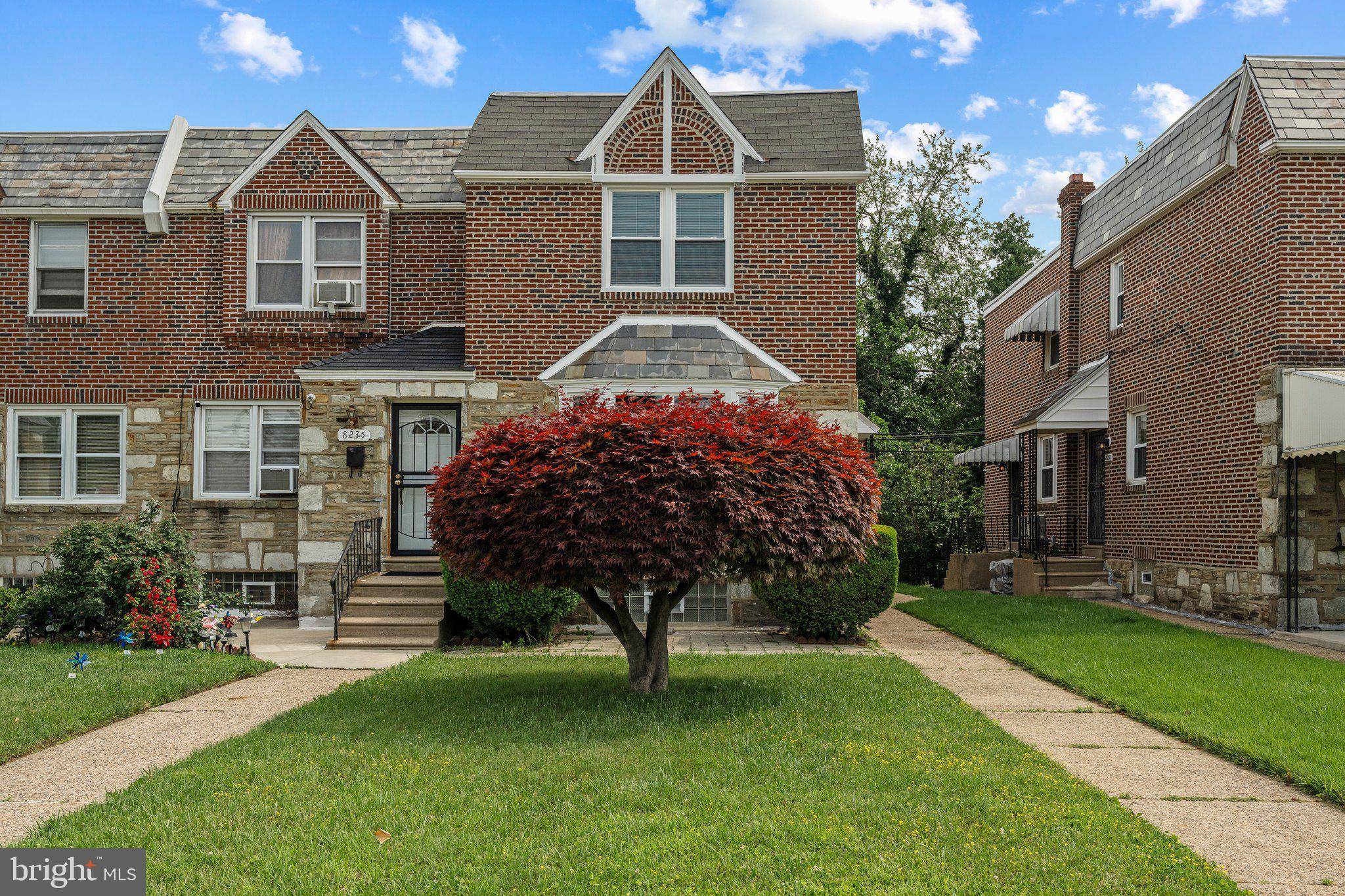Philadelphia, PA 19150,8233 THOURON AVE