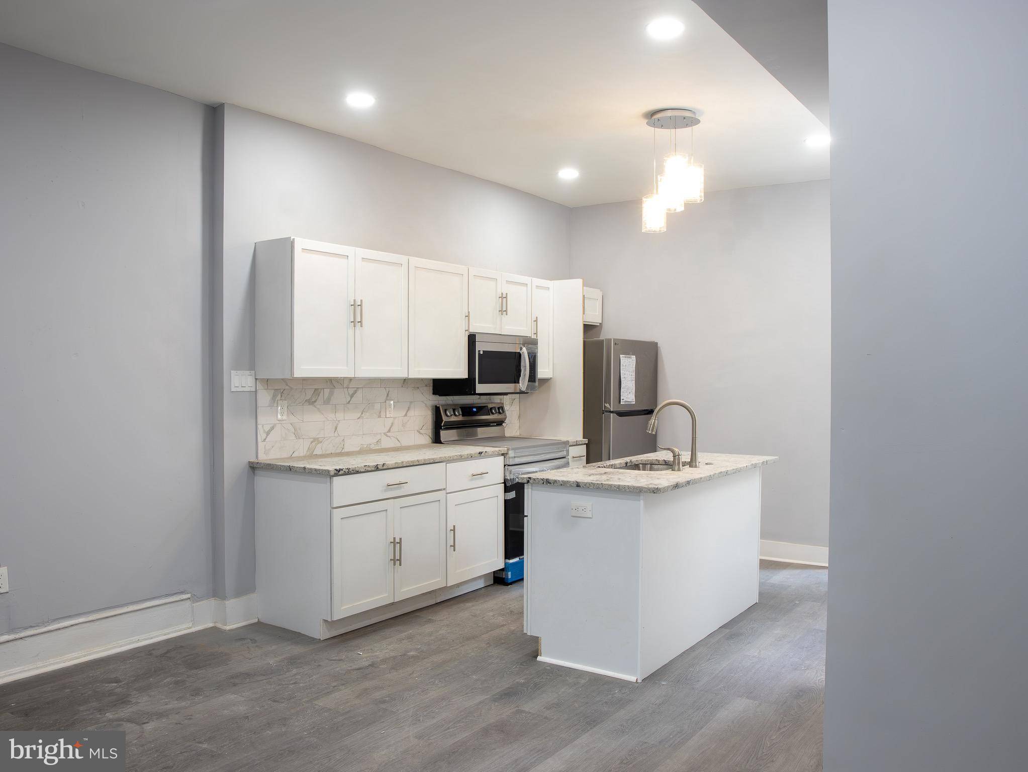 Philadelphia, PA 19132,2549 N 29TH ST