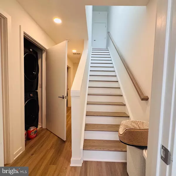 Philadelphia, PA 19125,3005 SCHIRRA LN