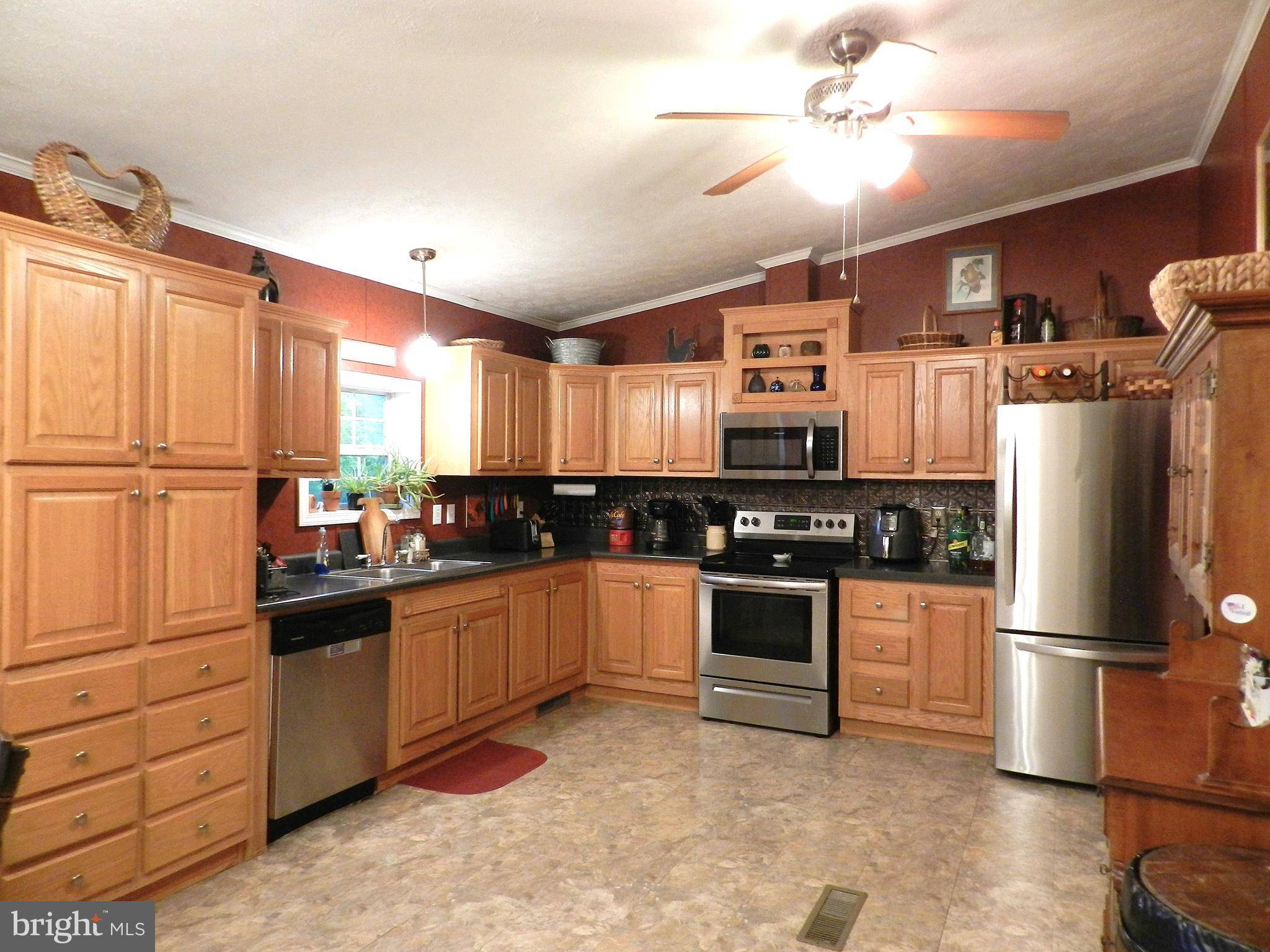 Frostburg, MD 21532,407 VALLEY VIEW LN