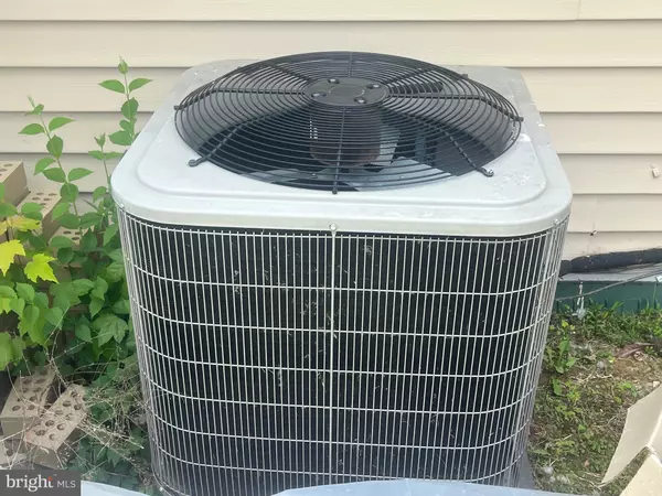 Alexandria, VA 22309,4111 LAWRENCE ST