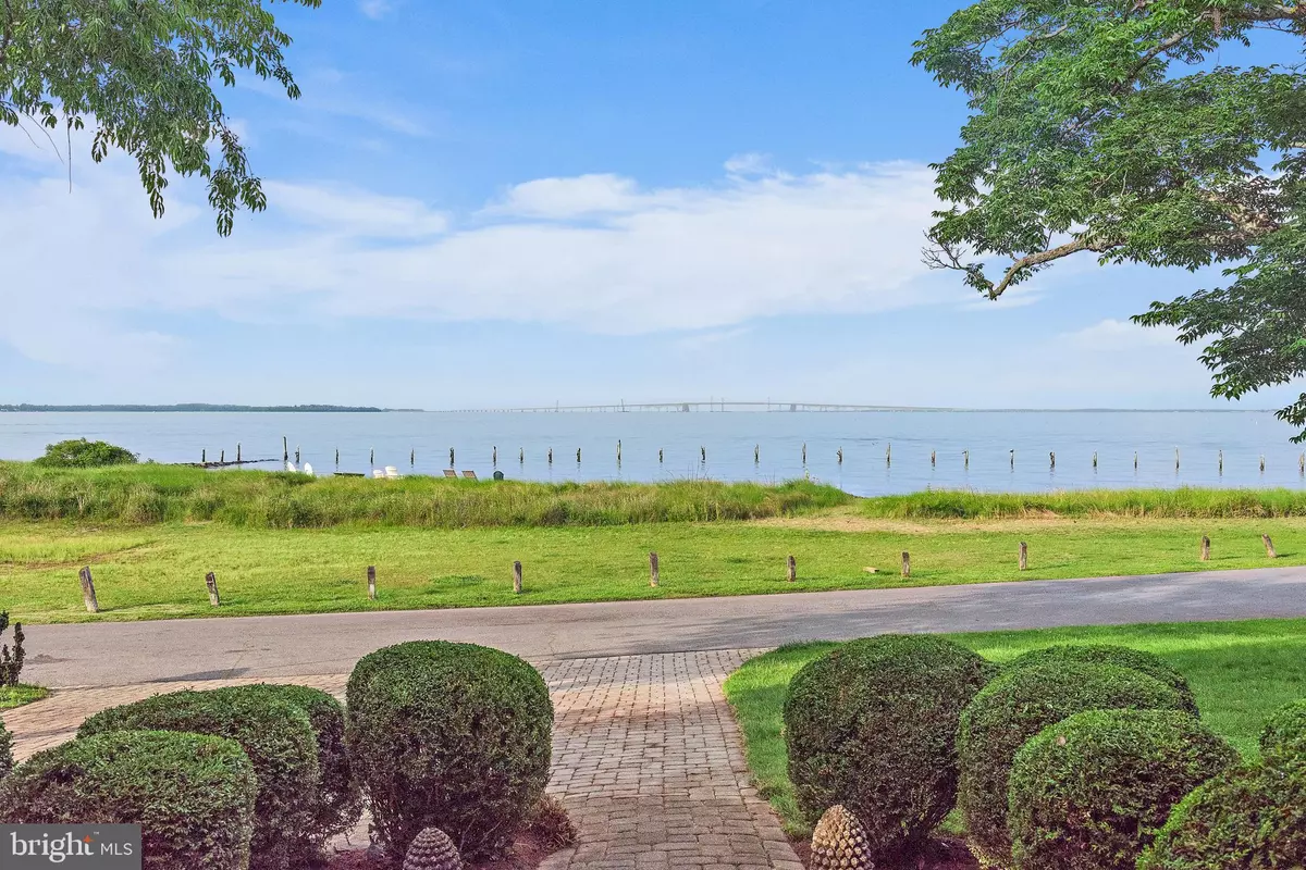 Annapolis, MD 21403,90 RIVER DR