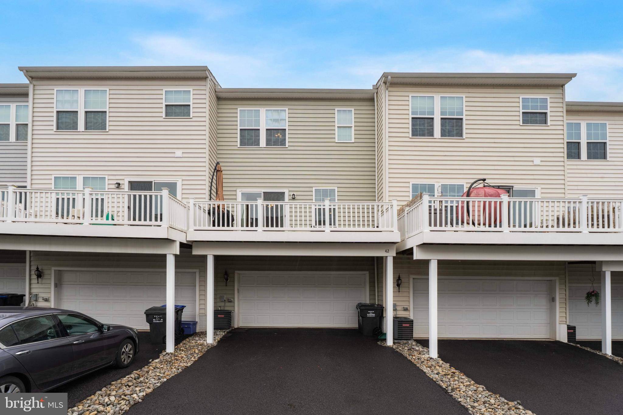Spring City, PA 19475,42 MULBERRY GRN