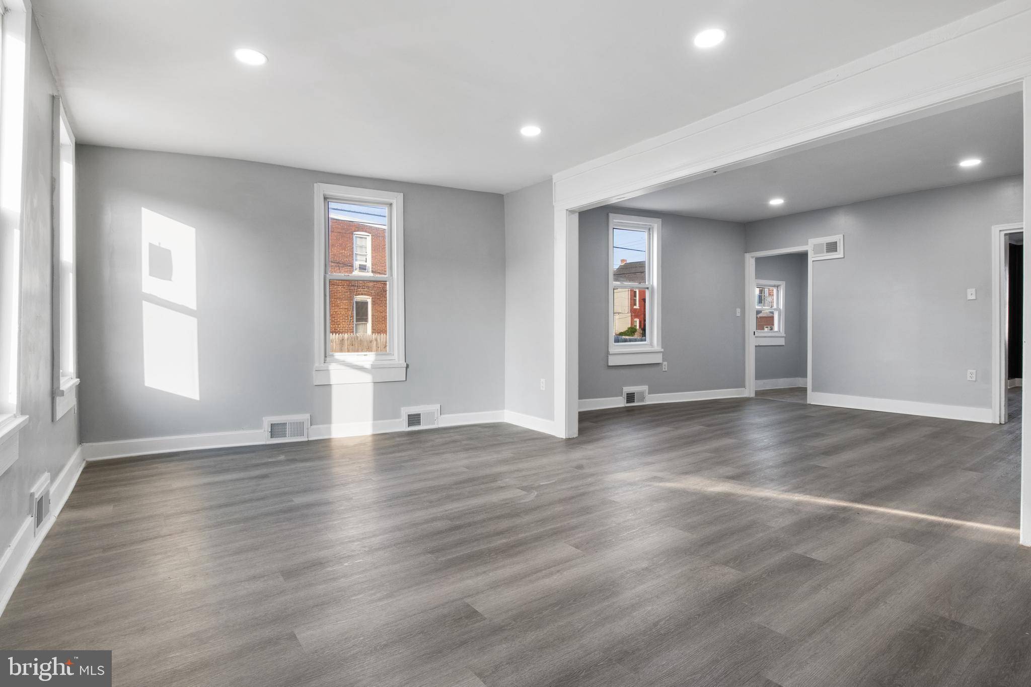 York, PA 17403,762 WALLACE ST