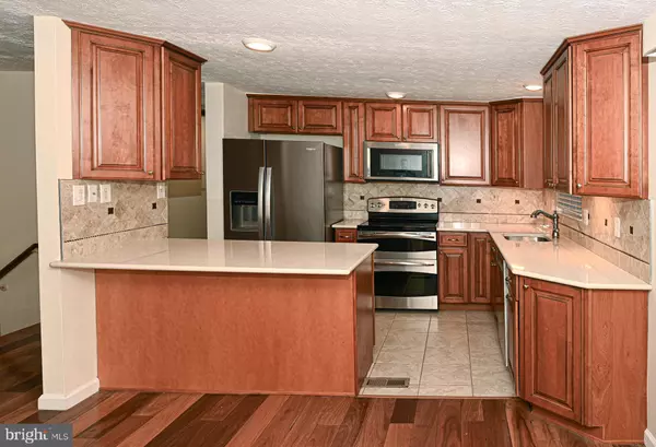 Springfield, VA 22153,8110 WINTER BLUE CT