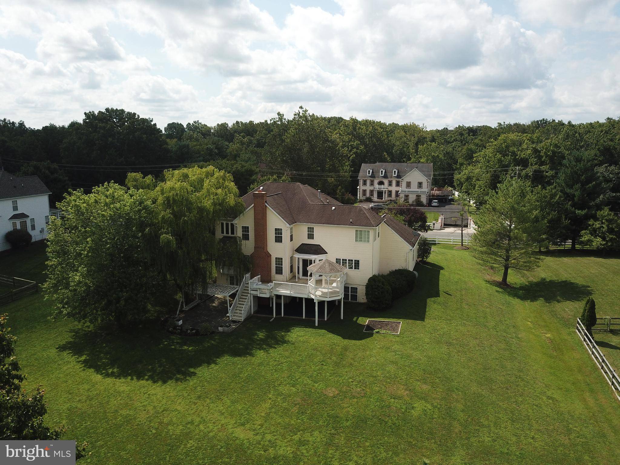 Potomac, MD 20854,10709 BOSWELL LN